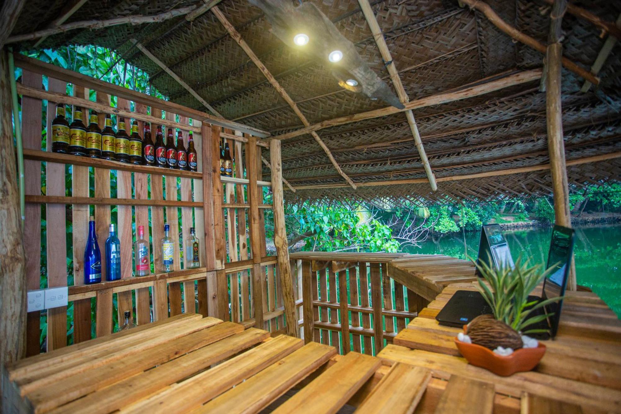 Aki Luna Lagoon Resort Hikkaduwa Eksteriør billede