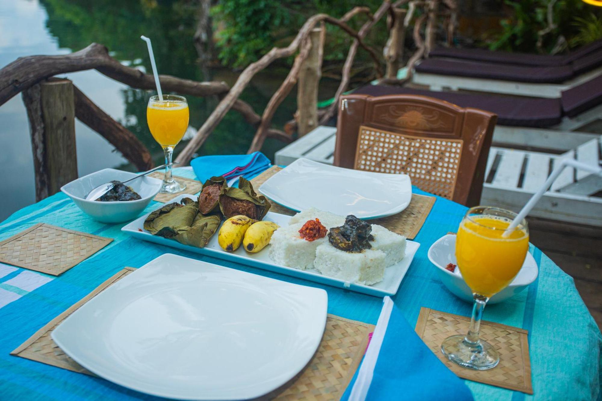 Aki Luna Lagoon Resort Hikkaduwa Eksteriør billede
