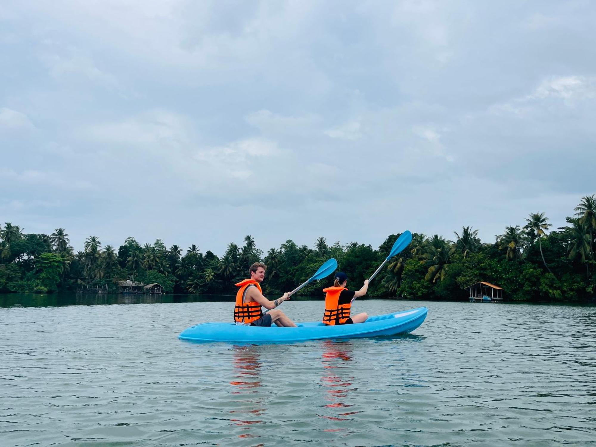 Aki Luna Lagoon Resort Hikkaduwa Eksteriør billede
